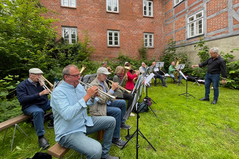 An der Trittauer Wassermühle zum Tauffest 2024- Foto © Katrin Balters